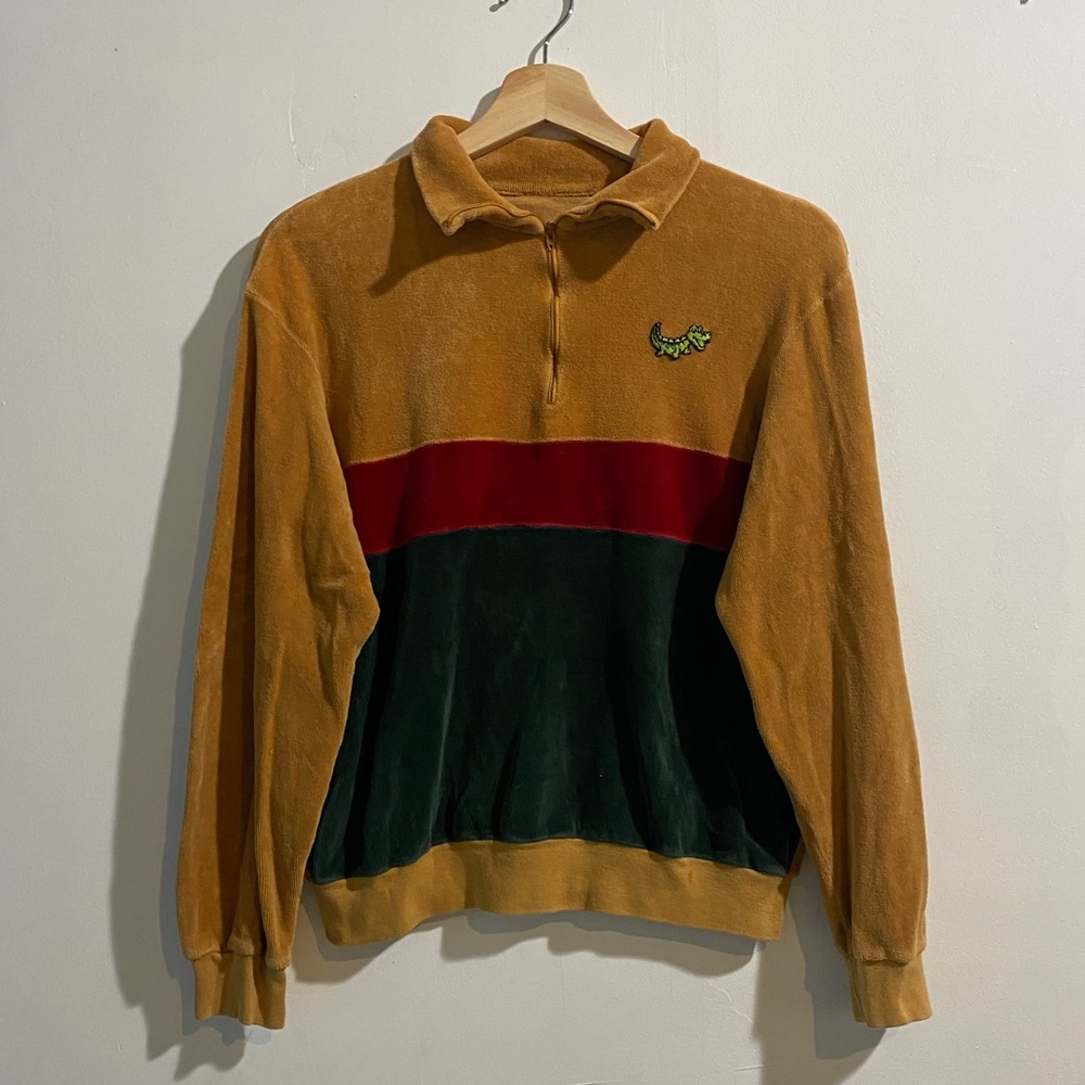 Zipped up Turtle neck sweater